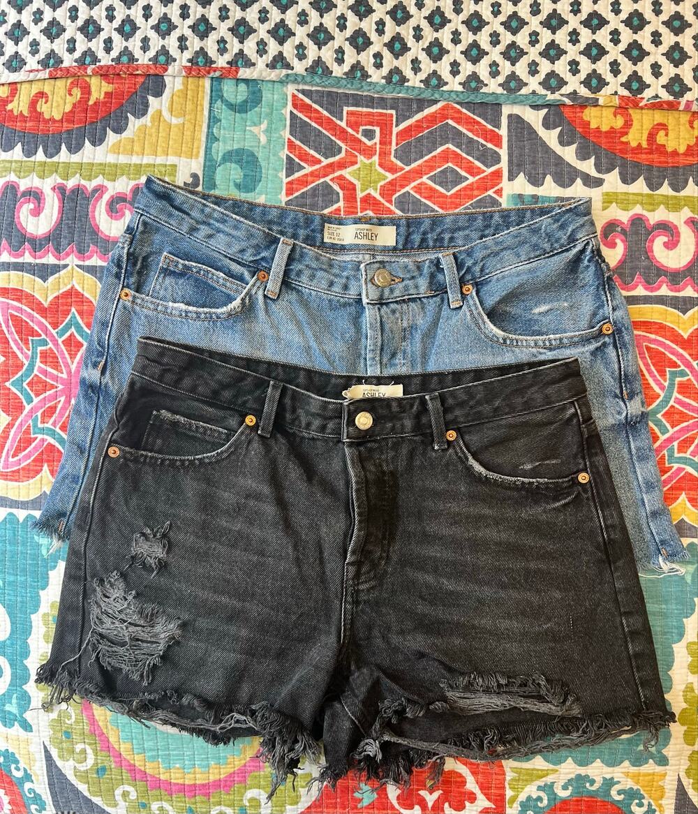 Topshop Moto Ashley Denim Shorts Bundle 2 Pair Black & Blue Distressed Size: 8